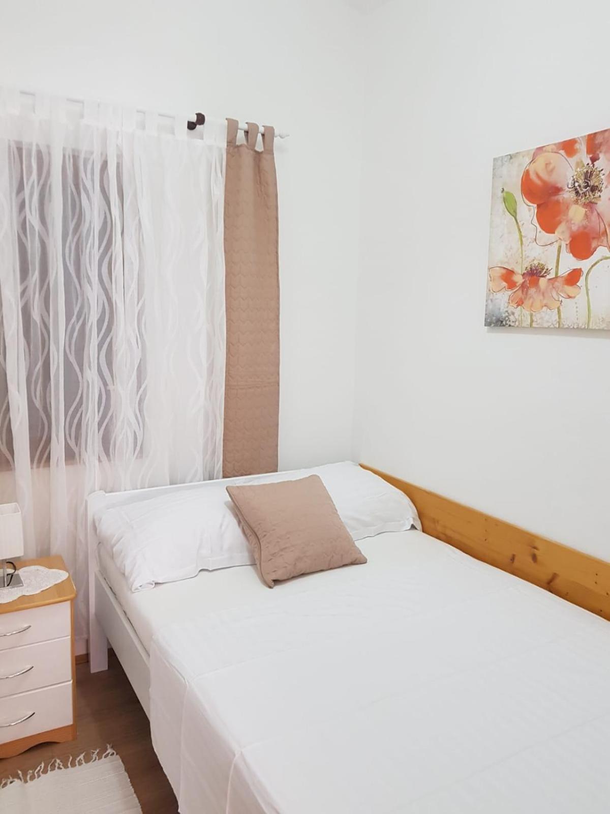 Holiday Home Nada Sali Ngoại thất bức ảnh